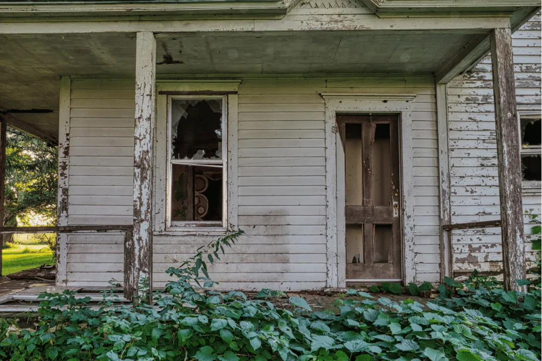 What Happens When You Sell a Distressed Property